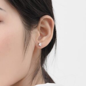 Cubic-Zirconia-Stud-Earrings.jpg
