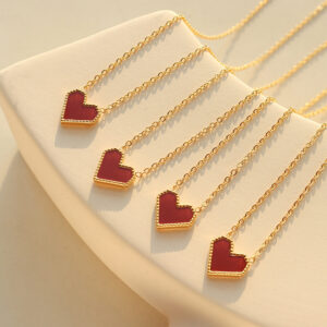 Simple-red-heart-necklace.jpg