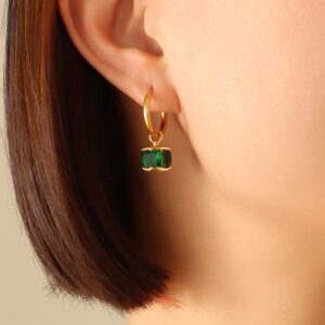 Womens-Cubic-Zirconia-earrings.jpg