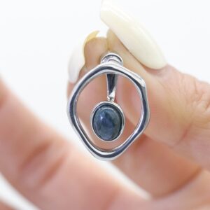 vintage-silver-agate-stone-earrings-min.jpg