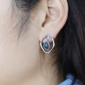 vintage-agate-stone-earrings-min.jpg