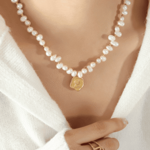 Freshwater-Pearl-Pendant-Necklace_1.png