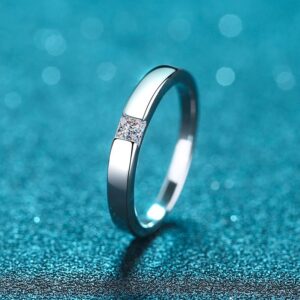 Simple-Silver-Moissanite-Band-Ring.jpg