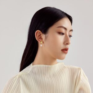 Lotus-Leaf-Shape-Pearl-Dangle-Earrings.jpg