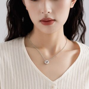 Interlocking-Double-Hoop-Pendant-Necklace.jpg